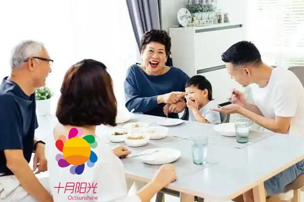 月嫂有些事话不能说(图1)
