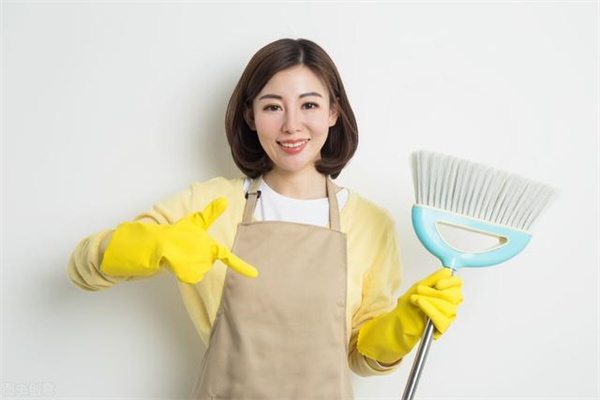 照顾老人的保姆工作内容(图2)